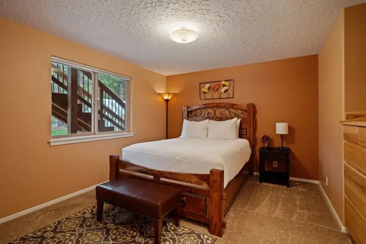 16 Jillian 4 Bedroom Home by RedAwning