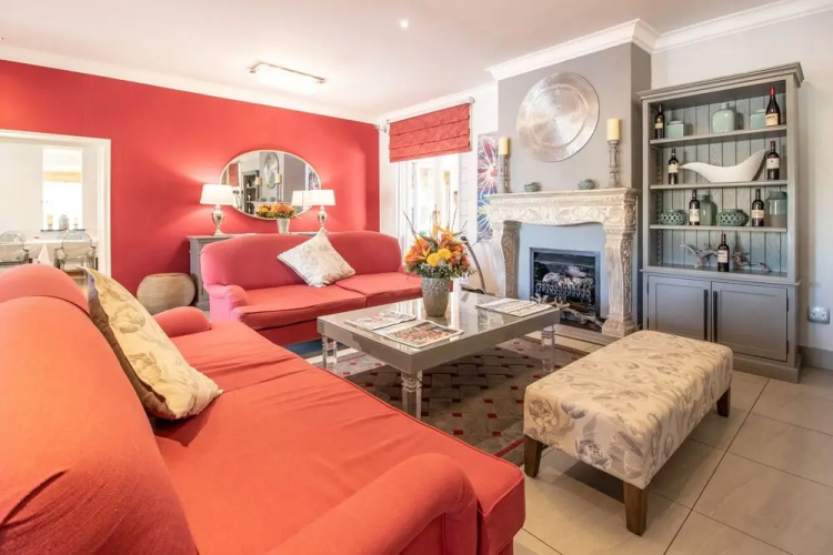 Sentinel Luxury Suite Hotel