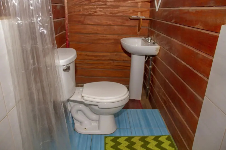 Don Jaime Hostel \/
