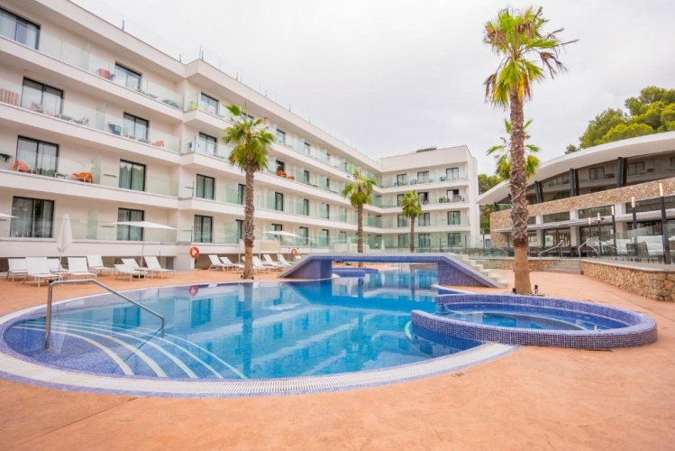 Hotel Morlans Suites - Adults Only photo 16