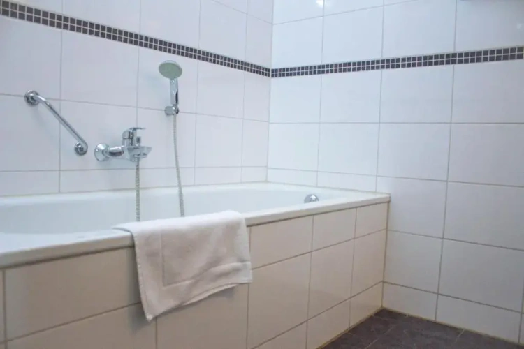 2 Bedrooms Deluxe Apartment
