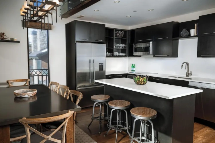 3 Bedrooms Standard room with balcony