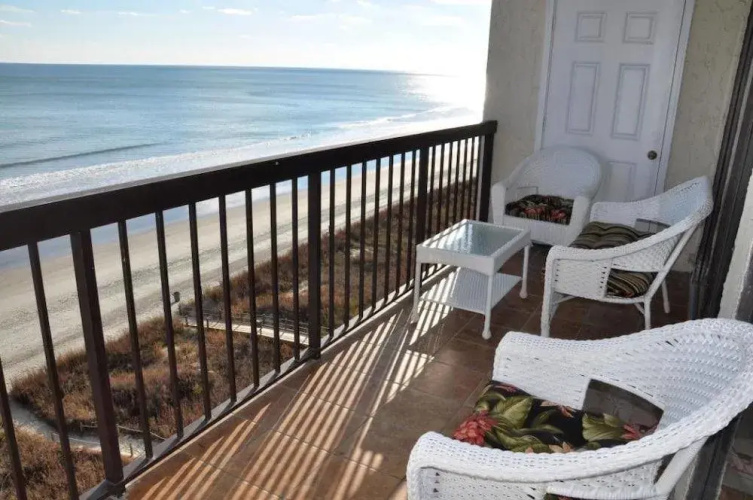 Water Pointe 903 - 3 Br condo by RedAwning