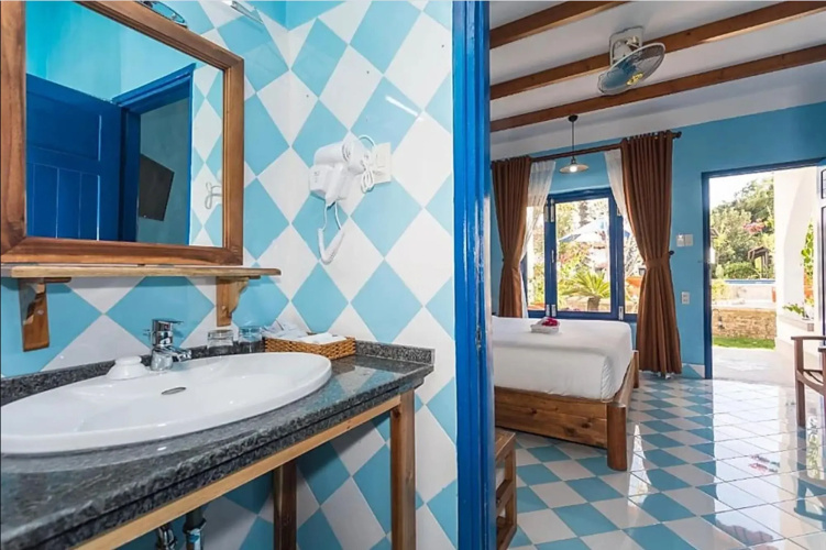 Isabella Resort