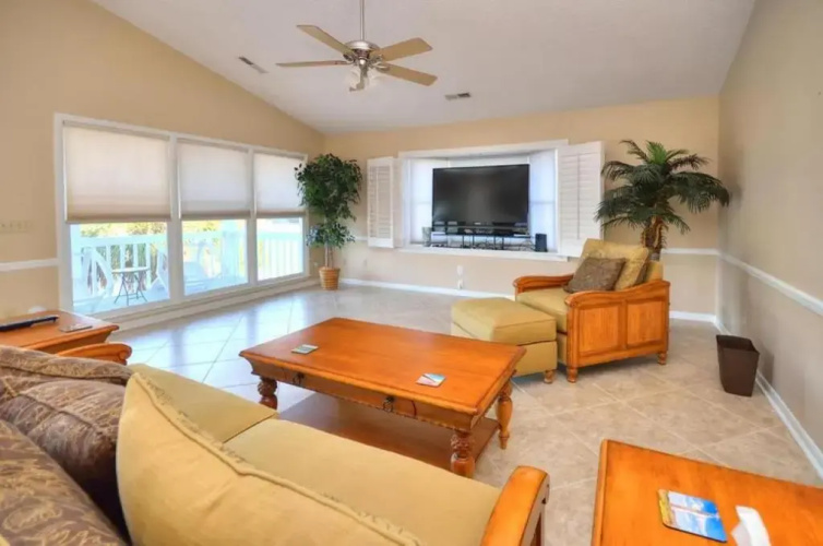 108 W Yacht Drive