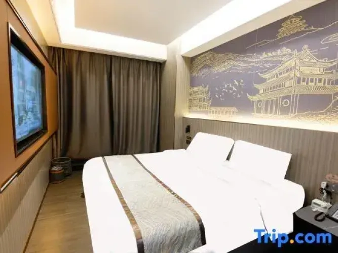 1 Bedroom Business Suite