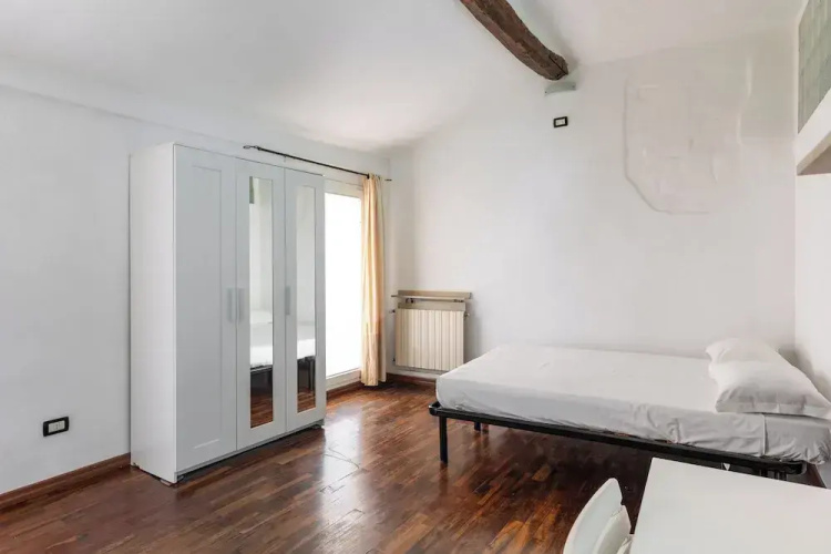Studio Malcontenti con terrazzo