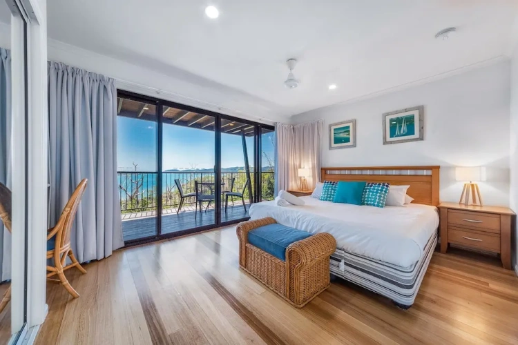 2 Bedrooms Apartment with balcony