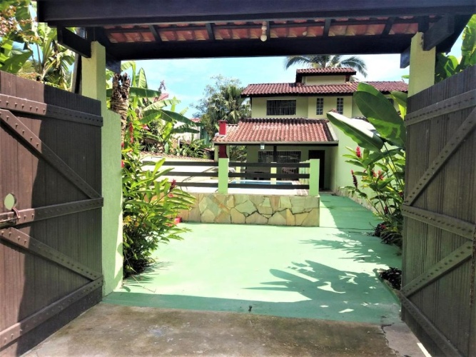 3 Bedrooms Cottage
