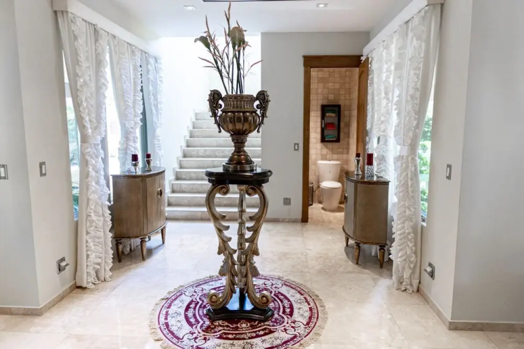 Malmok Luxury Villa