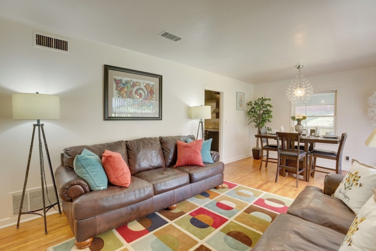 3 Bedrooms Cottage