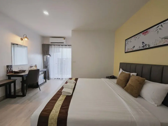 Deluxe Double room with balcony