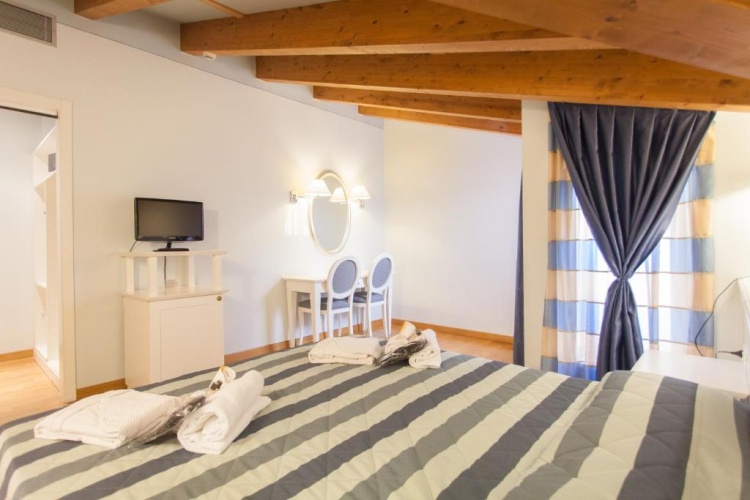 Classic Double room with balcony