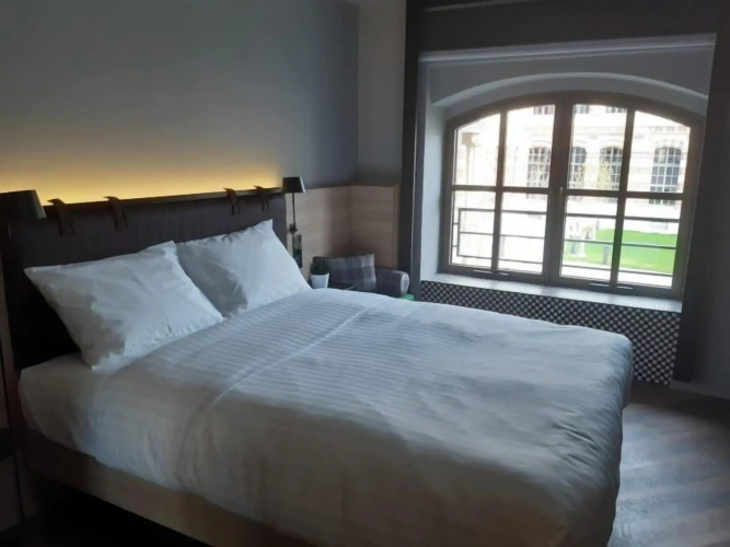 Moxy Lille City