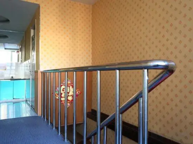 Wanhao Fashion Hostel