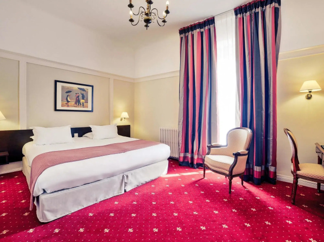 Mercure Bayonne Centre Le Grand Hotel