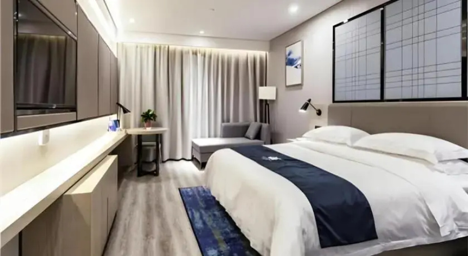 Echarm Hotel Yingshang Wuzhou Wanhui Square