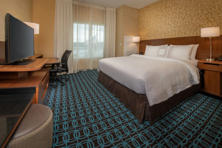 Fairfield Inn & Suites by Marriott Harrisburg International Airport