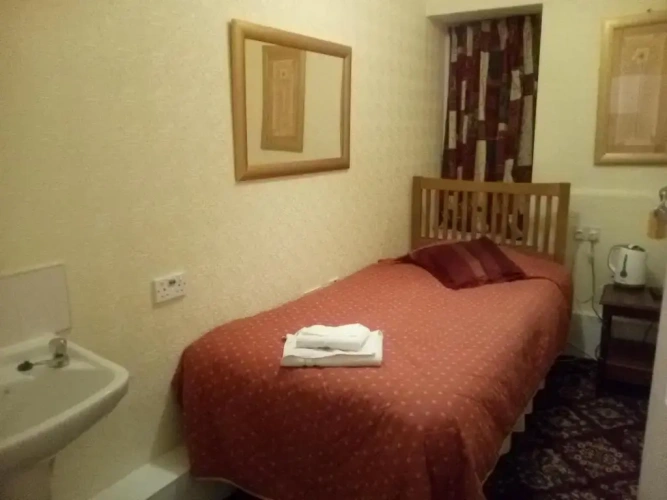 Standard Single room