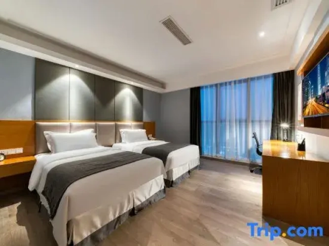 Superior Double Suite with panoramic view