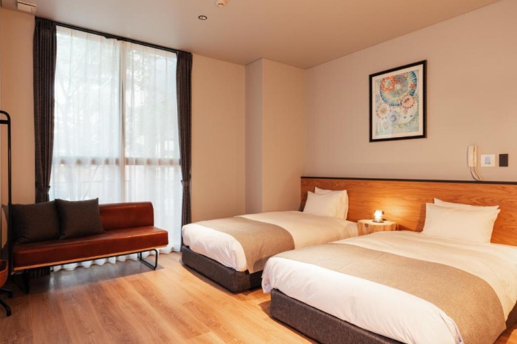 Standard Twin room
