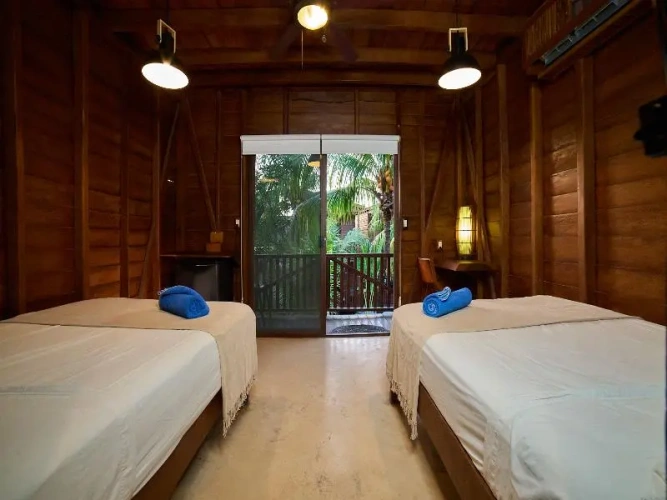 Deluxe Quadruple room