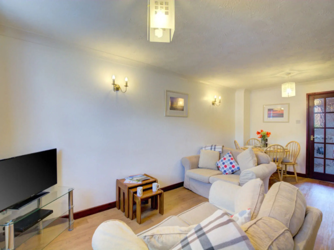 Holiday Home Clarks