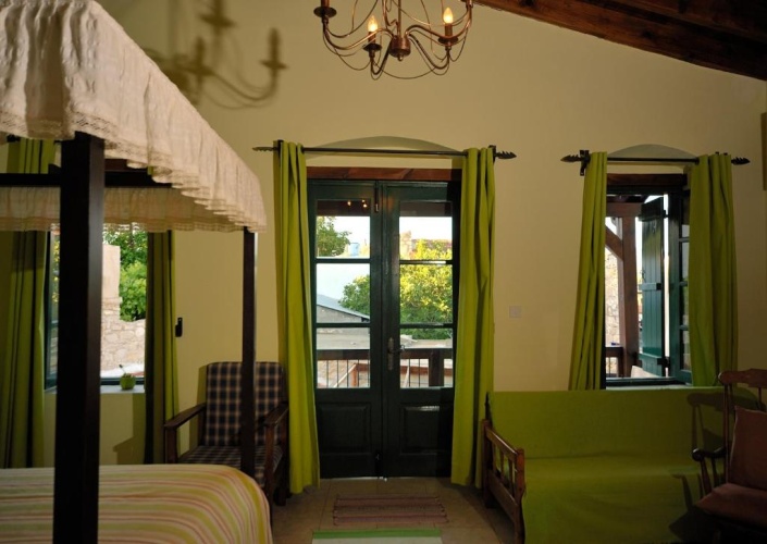 Suite with balcony and with view