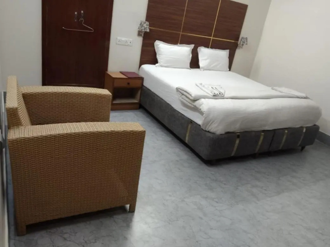 Hotel Ajaya By Sr Hotels