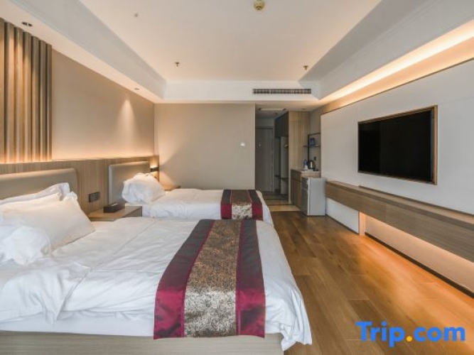 Standard Twin Family room