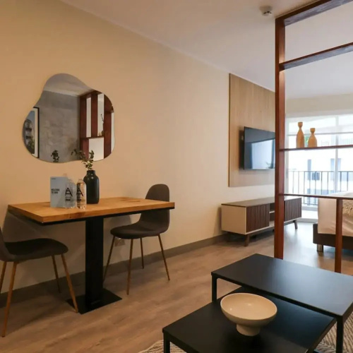 w Modern Loft With Balcony in Barranco