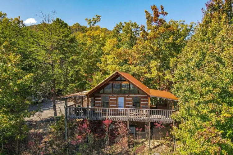 View Private Studio Cabin Hot Tub Relax Honeymoon