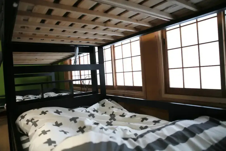 Maru House - Hostel