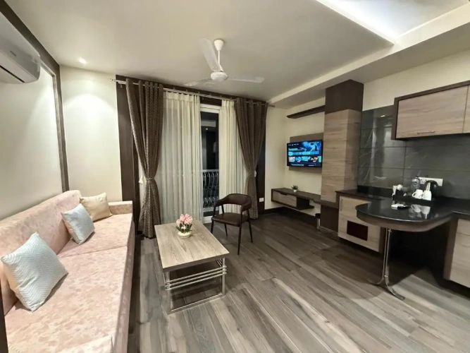 Suite with garden view