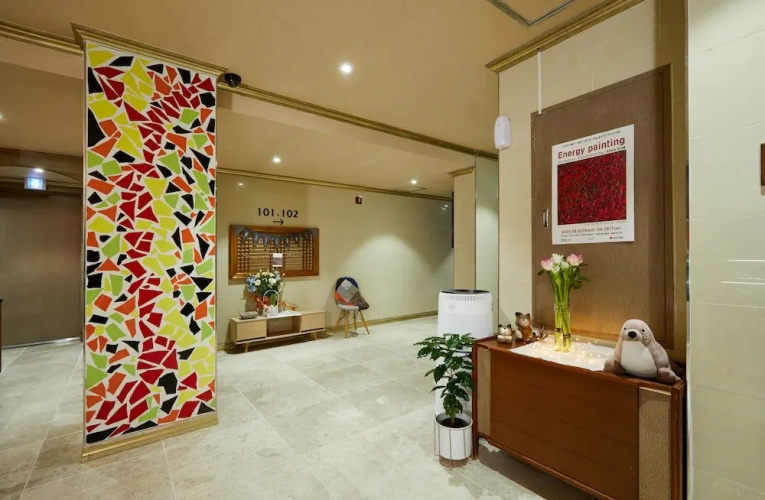 California Hotel