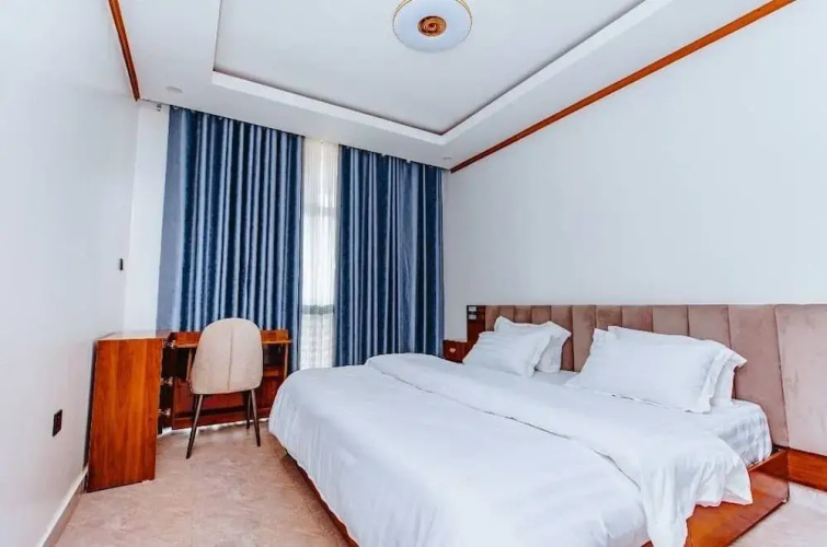 Bright Hotel and apartement