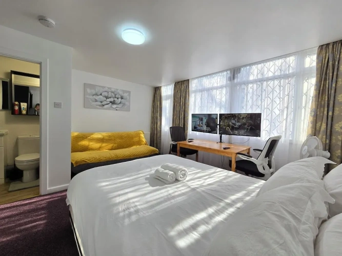 Standard Double room with balcony and with garden view
