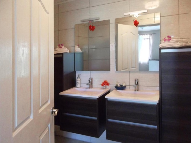 Superior Triple room with pool view