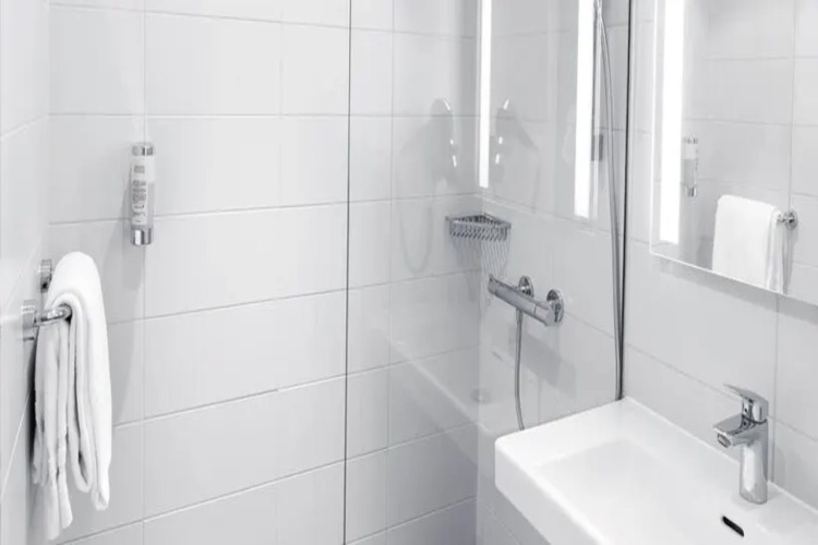B&B Hotel Zürich East Wallisellen photo 12