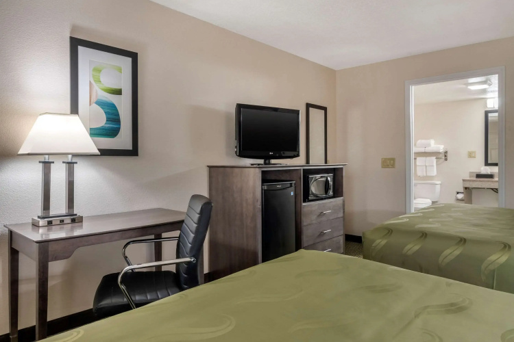 Quality Inn McDonough Atlanta South