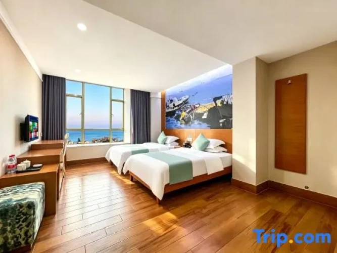 Standard Double room with view