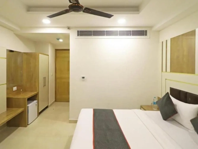 Deluxe Single room