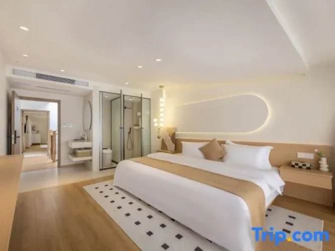Standard Double room with river view