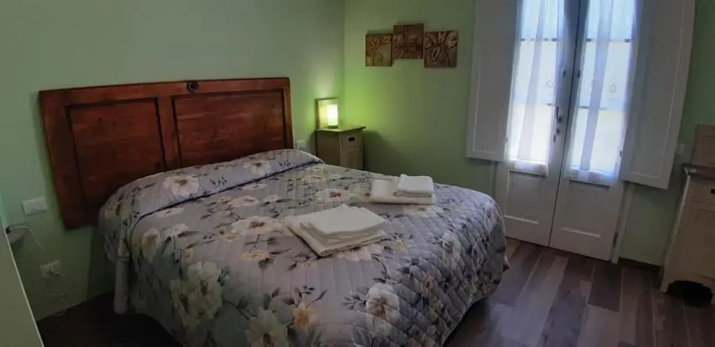Standard Double room with view