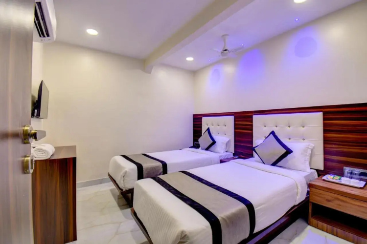 Hotel Majestic Crest