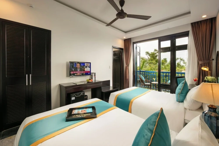 Standard Double room with balcony