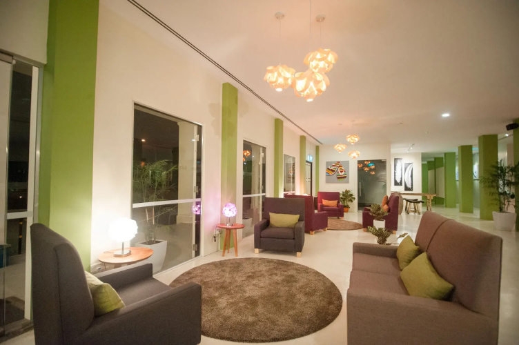 Raintr33 Hotel Singapore