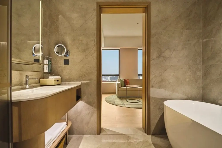 Deluxe Double Suite