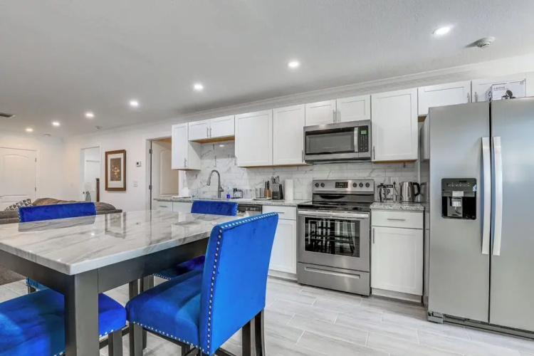 Stuart Vacation Rental ~ 1 Mi to Downtown!