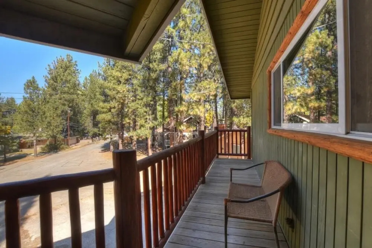 006 - 12 Bear Lodge